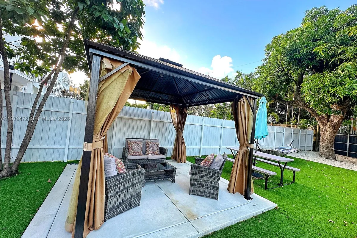 2153 SW 14th Ter # 4, Miami FL 33145