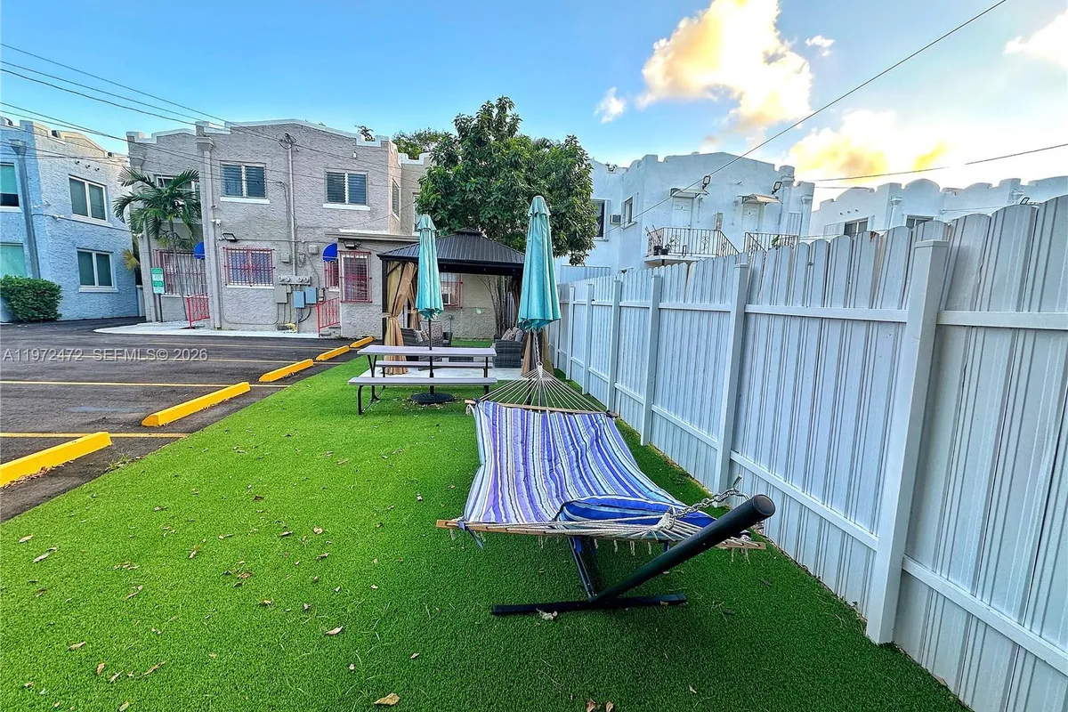 2153 SW 14th Ter # 4, Miami FL 33145