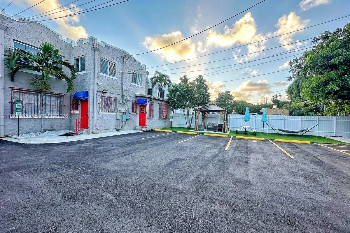 2153 SW 14th Ter # 4, Miami FL 33145