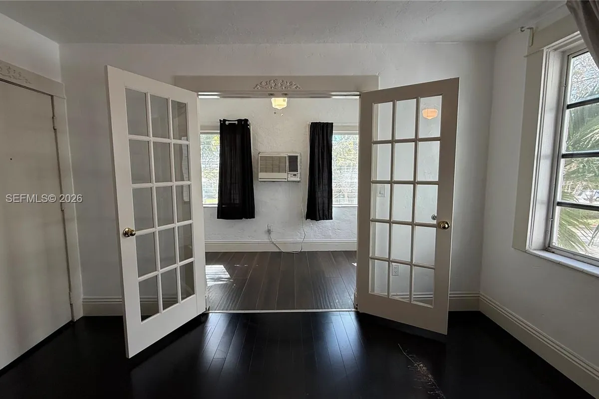 2153 SW 14th Ter # 4, Miami FL 33145