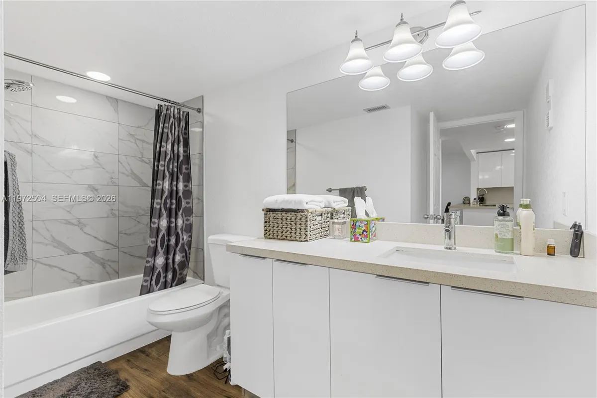 2704 NW 104th Ave # 306, Sunrise FL 33322