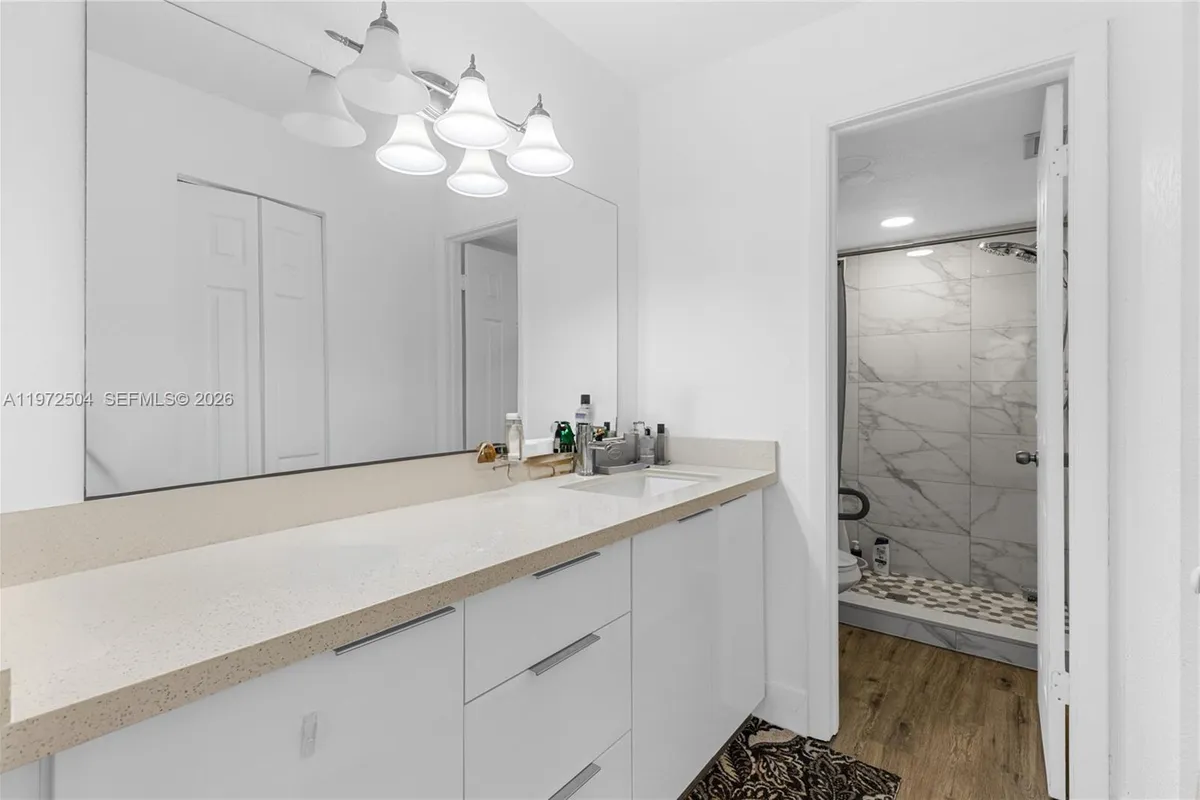 2704 NW 104th Ave # 306, Sunrise FL 33322