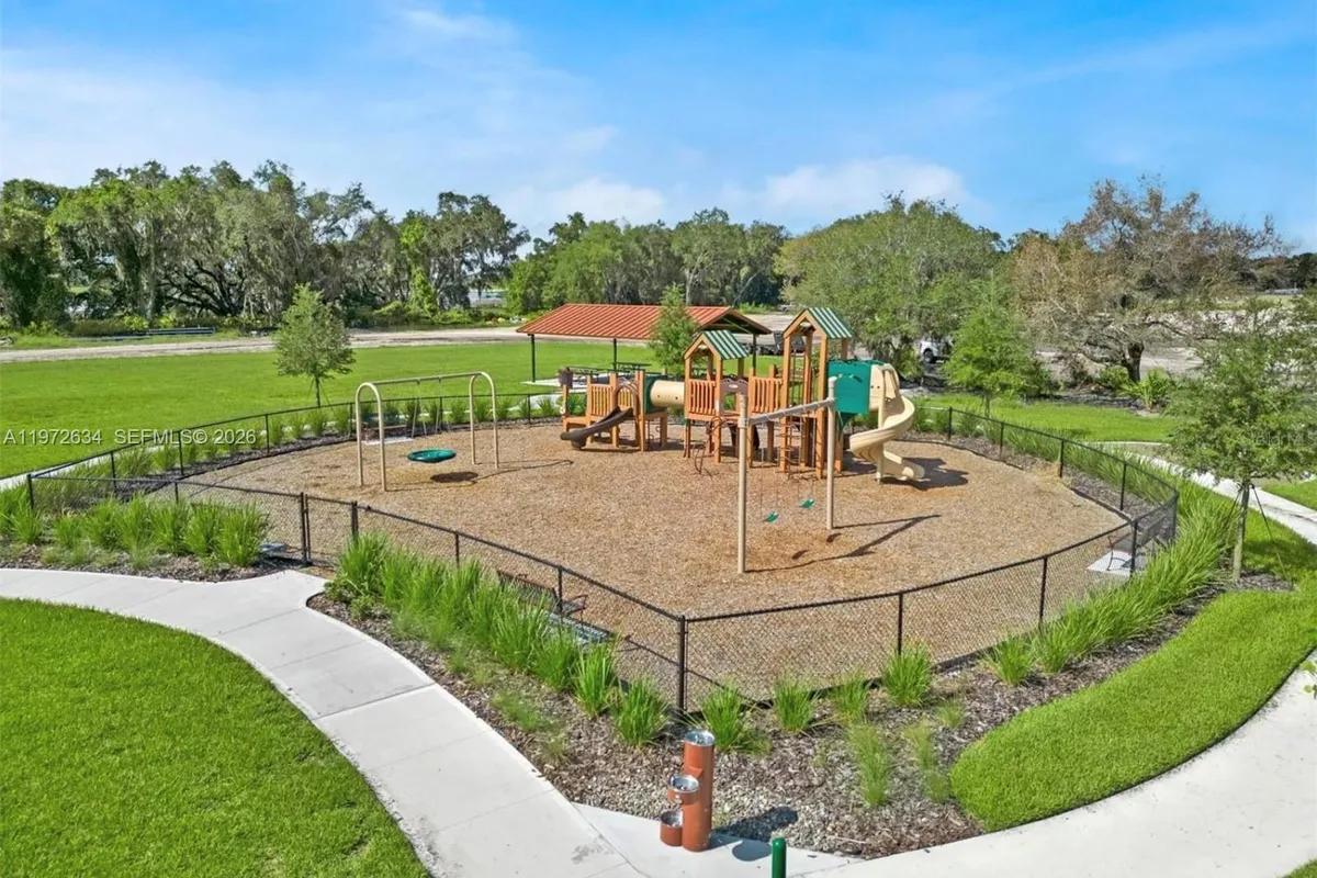 1817 WALNUT CREEK DR, Kissimmee FL 34744