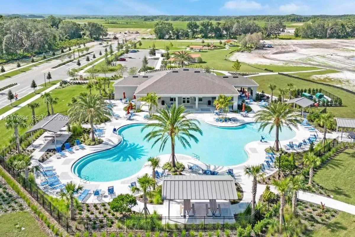 1817 WALNUT CREEK DR, Kissimmee FL 34744