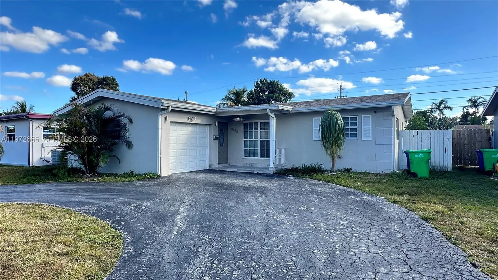 2 bedroom 2 bath for sale at 8450 NW 26th St, Sunrise FL 33322