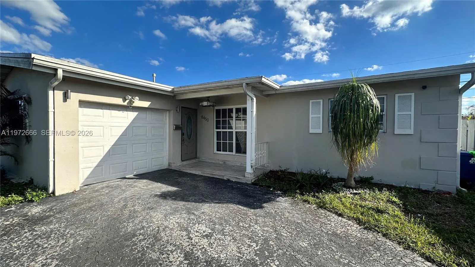 8450 NW 26th St, Sunrise FL 33322