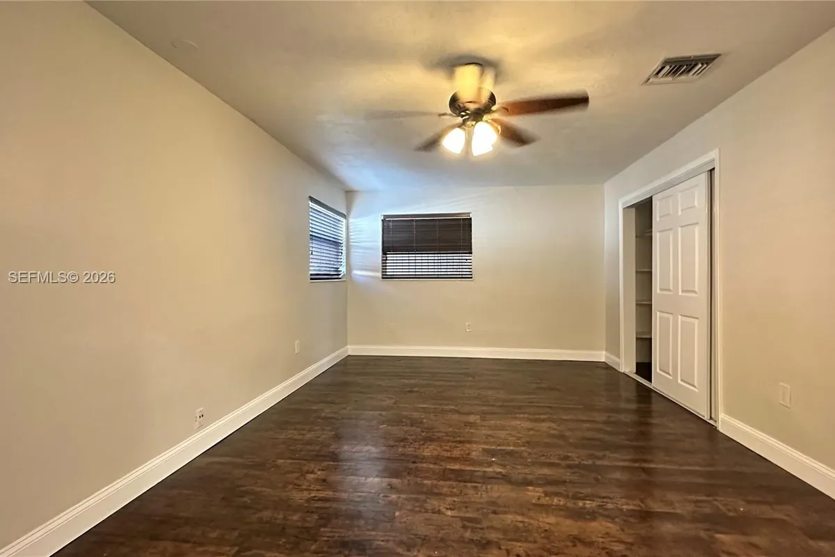 8450 NW 26th St, Sunrise FL 33322