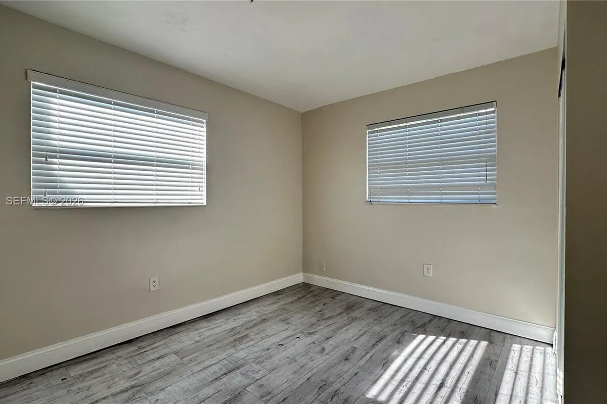 8450 NW 26th St, Sunrise FL 33322