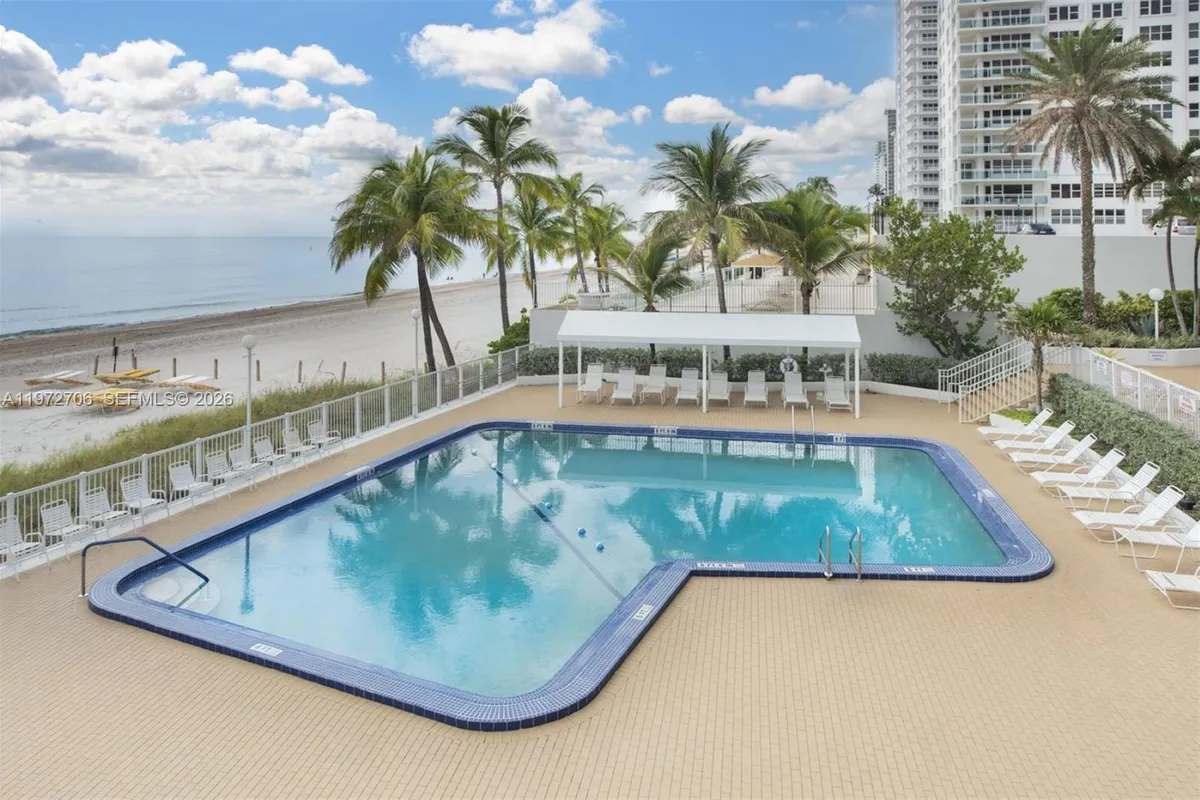 4010 Galt Ocean Dr # 610, Fort Lauderdale FL 33308