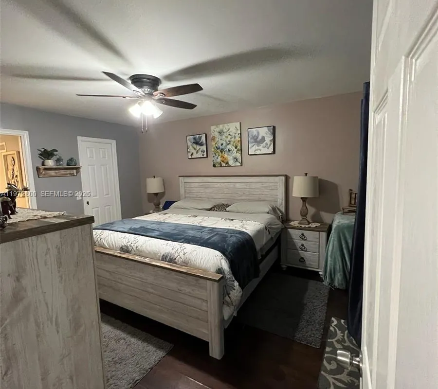 11421 NW 30th Pl, Sunrise FL 33323