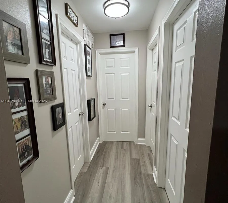 11421 NW 30th Pl, Sunrise FL 33323