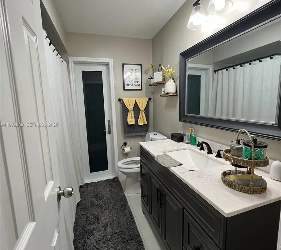 11421 NW 30th Pl, Sunrise FL 33323