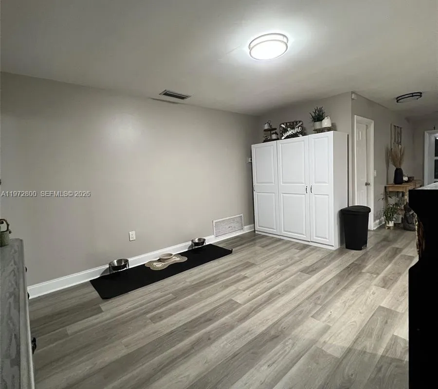 11421 NW 30th Pl, Sunrise FL 33323