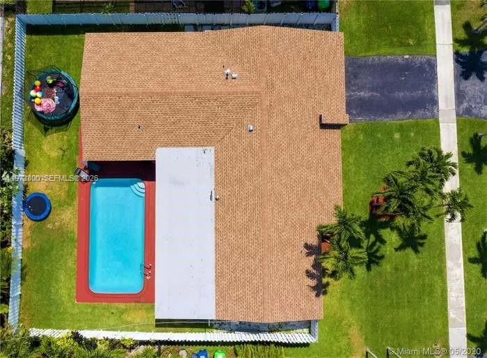 11421 NW 30th Pl, Sunrise FL 33323