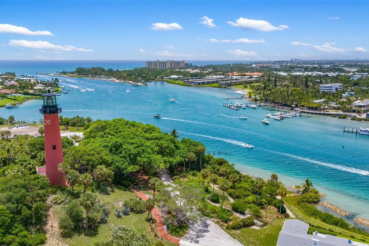 300 Ocean Trail Way # 201, Jupiter FL 33477