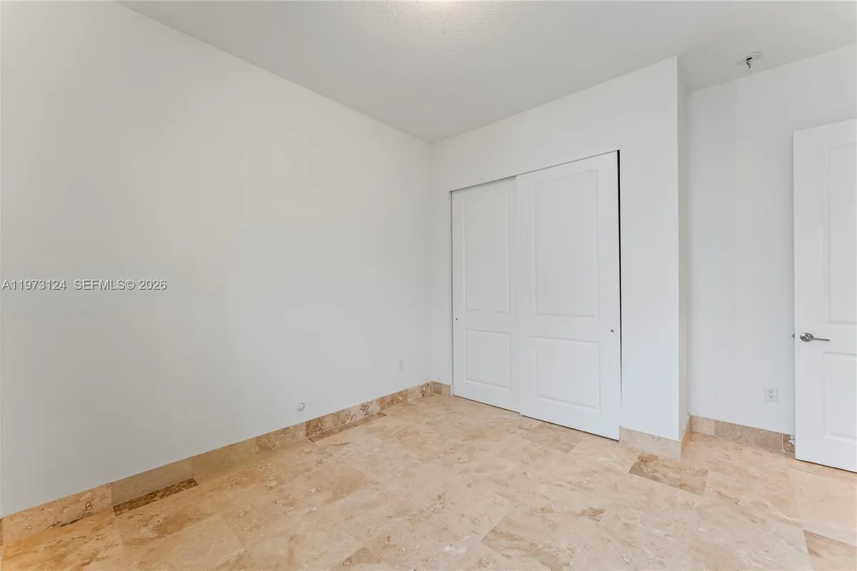 17564 SW 41st St, Miramar FL 33029