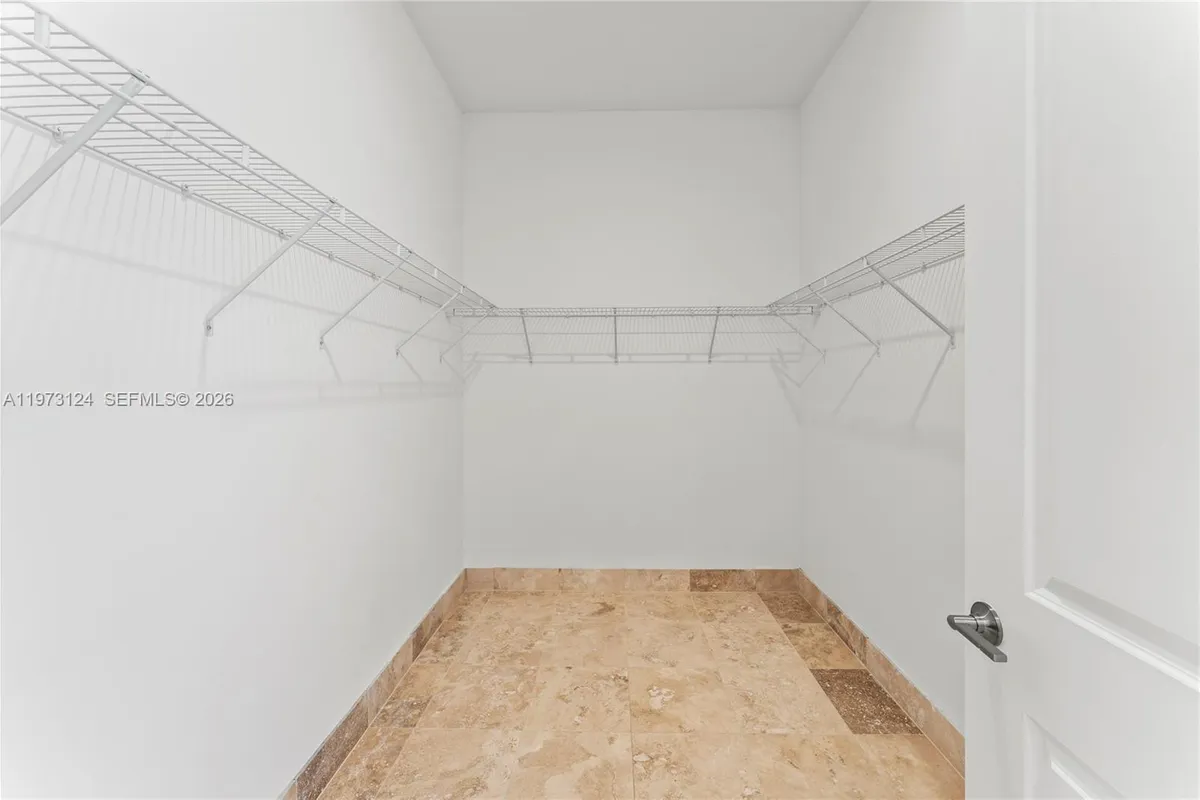 17564 SW 41st St, Miramar FL 33029