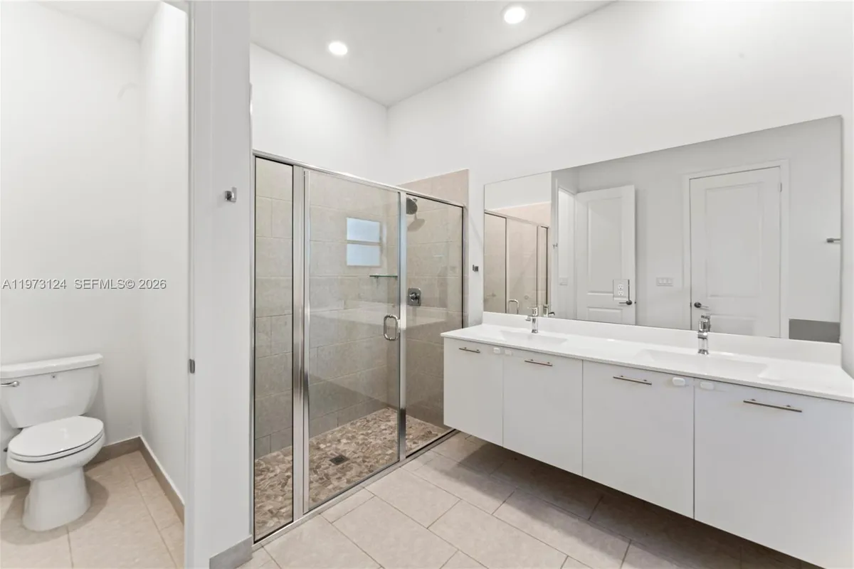 17564 SW 41st St, Miramar FL 33029