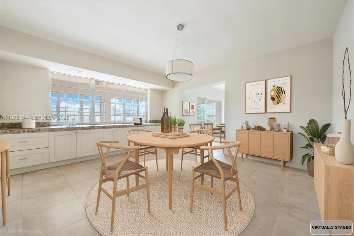 1265 S Alhambra Cir # B, Coral Gables FL 33146