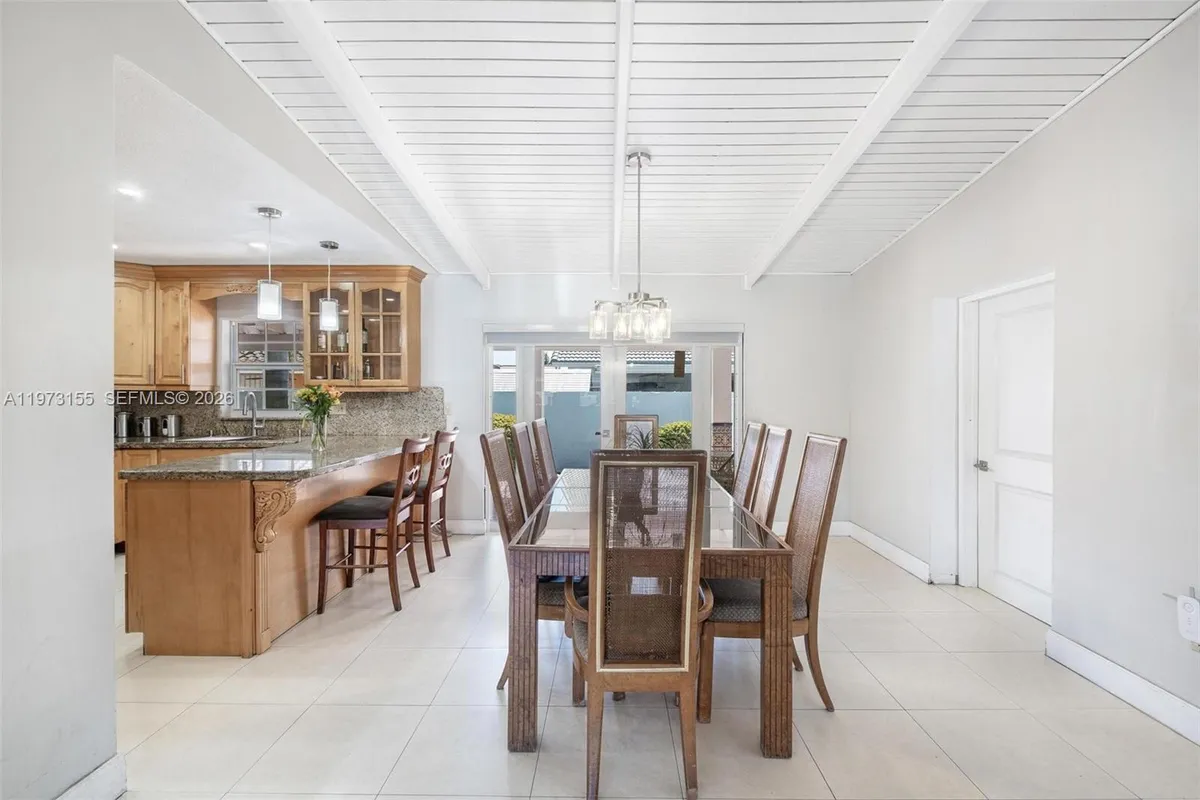 13710 SW 18th Ter, Miami FL 33175