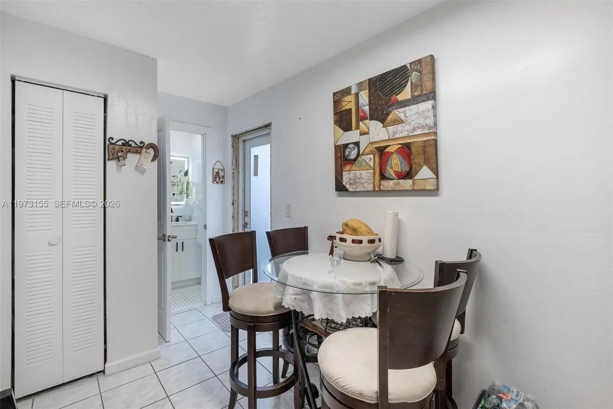 13710 SW 18th Ter, Miami FL 33175