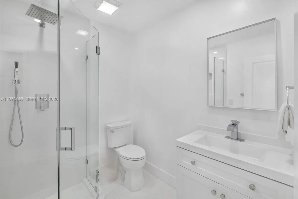 13710 SW 18th Ter, Miami FL 33175