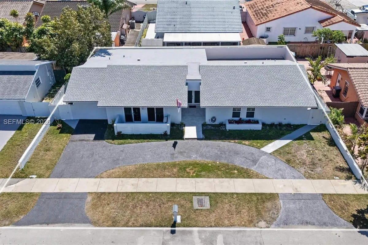 13710 SW 18th Ter, Miami FL 33175