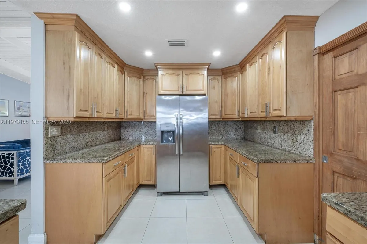 13710 SW 18th Ter, Miami FL 33175