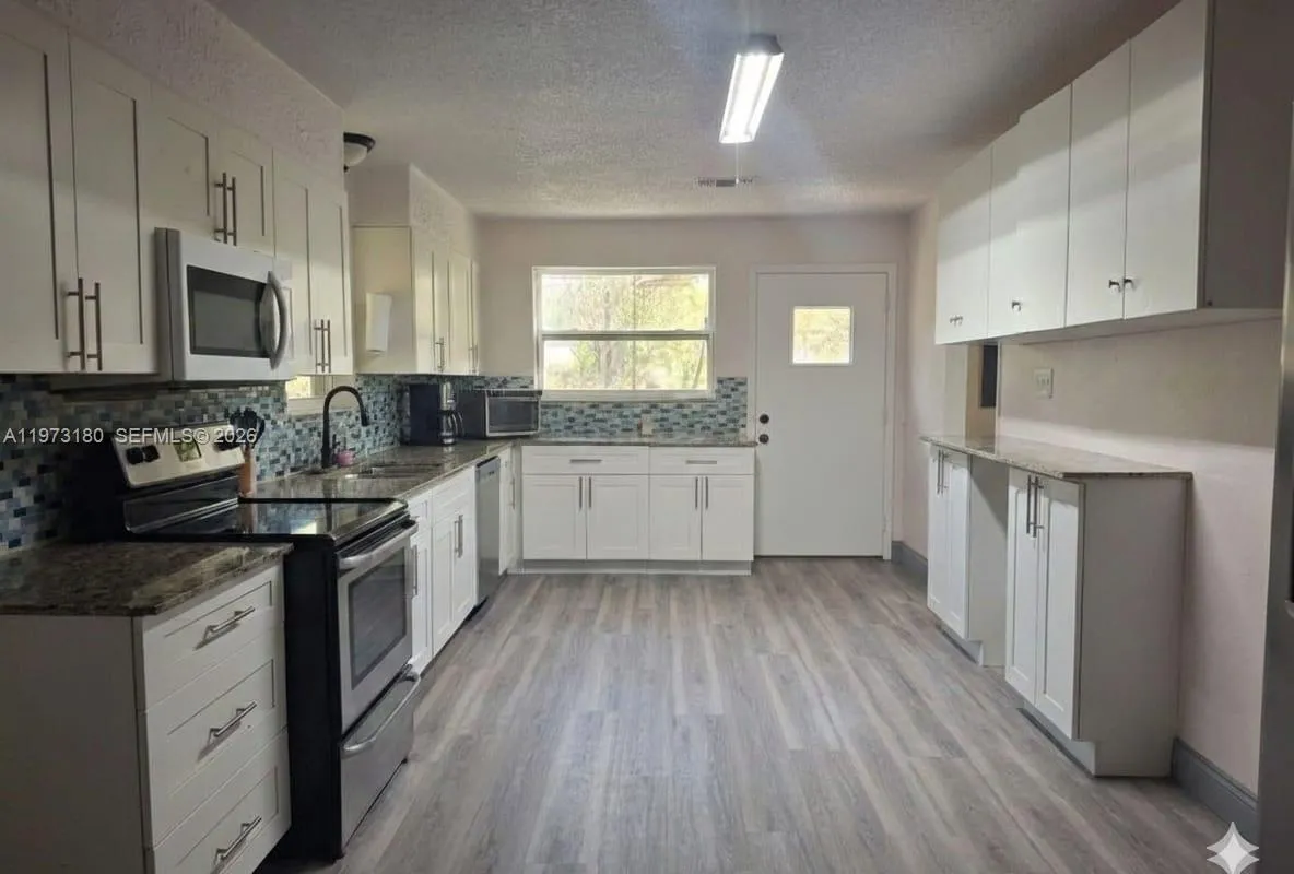 757 WOODLAND BLVD, Clewiston FL 33440