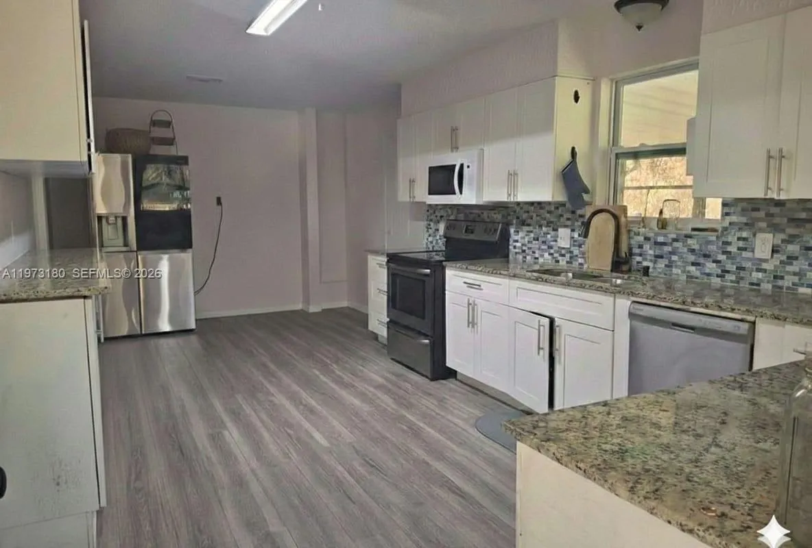 757 WOODLAND BLVD, Clewiston FL 33440