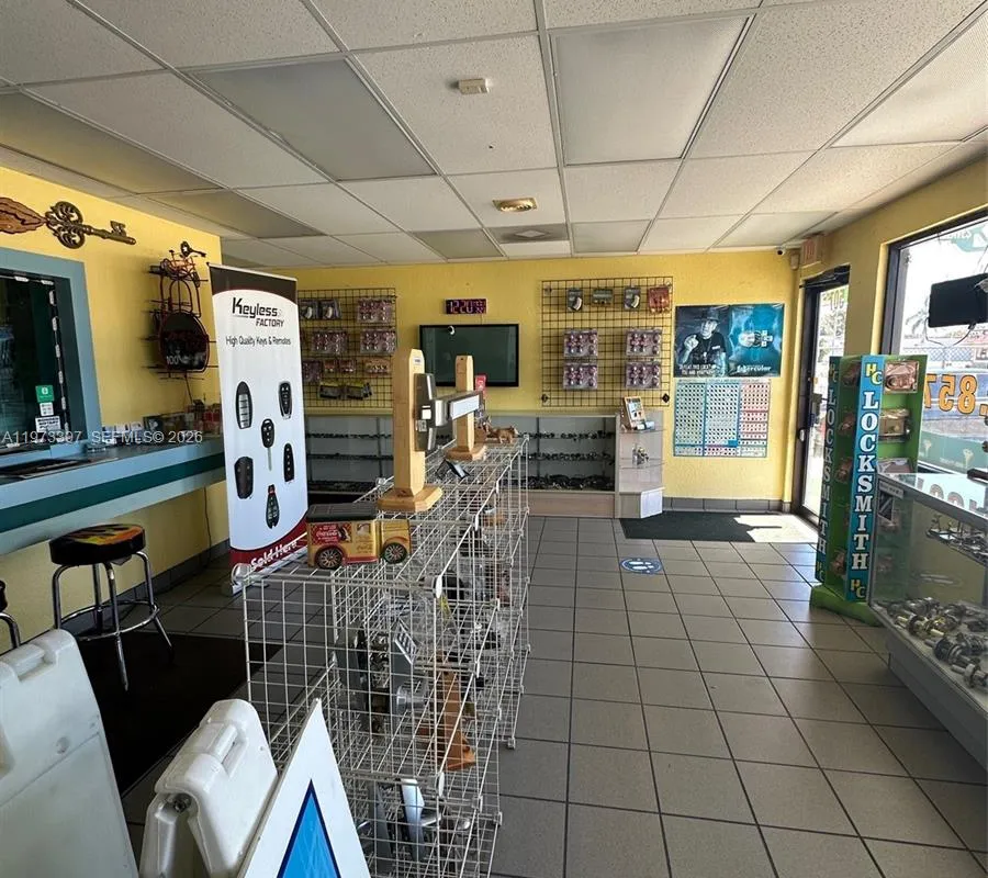 507 E Sugarland Hwy, Clewiston FL 33440