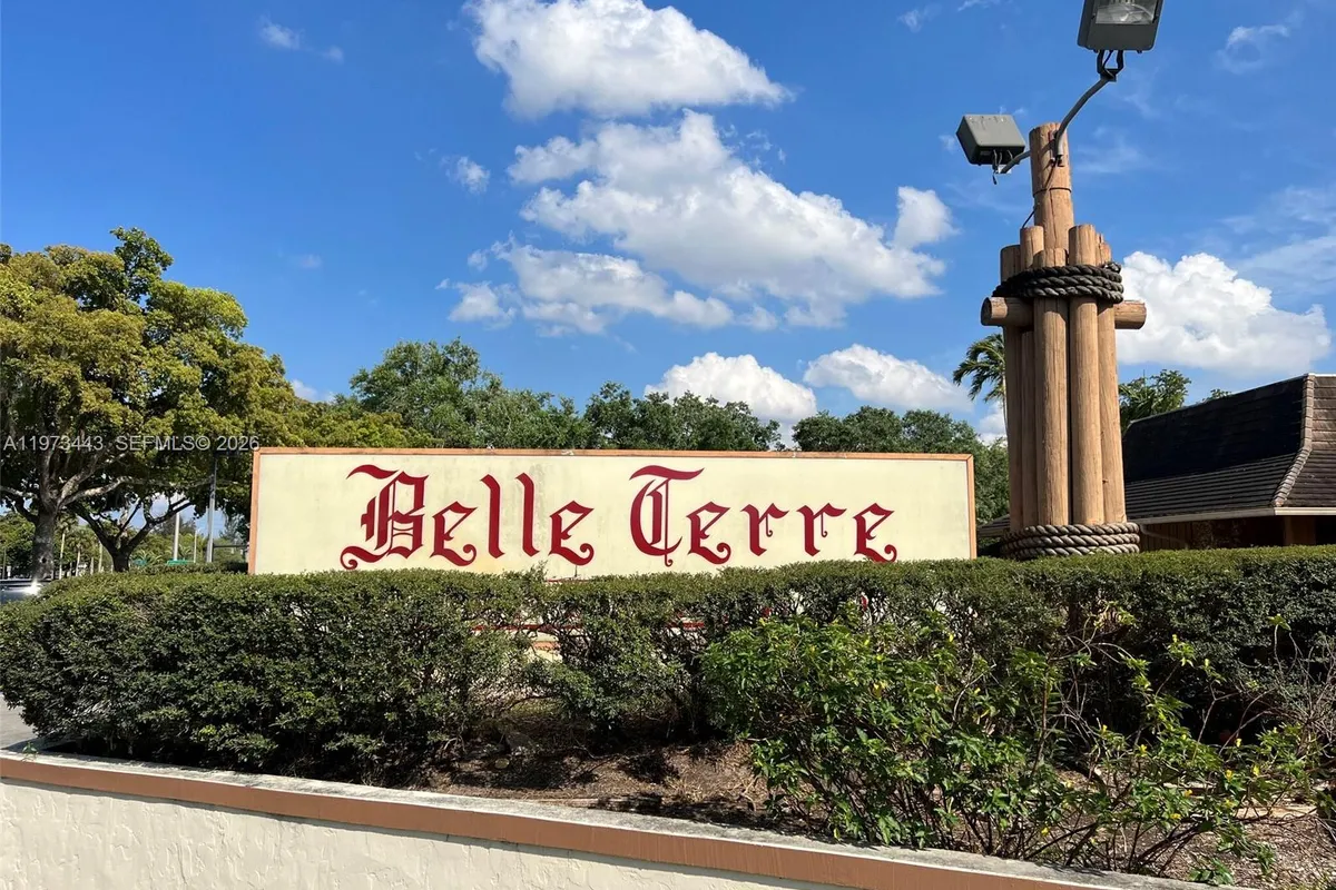 7800 W Oakland Park Blvd # 101, Sunrise FL 33351