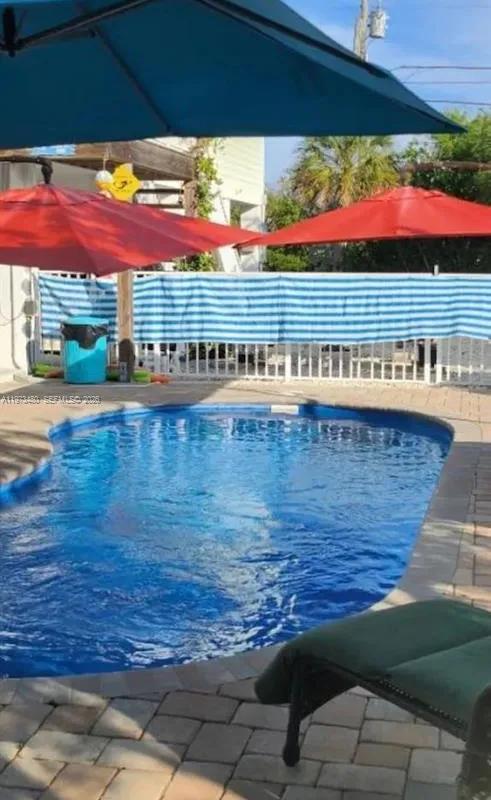 227 Sombrero Beach Rd, Marathon FL 33050