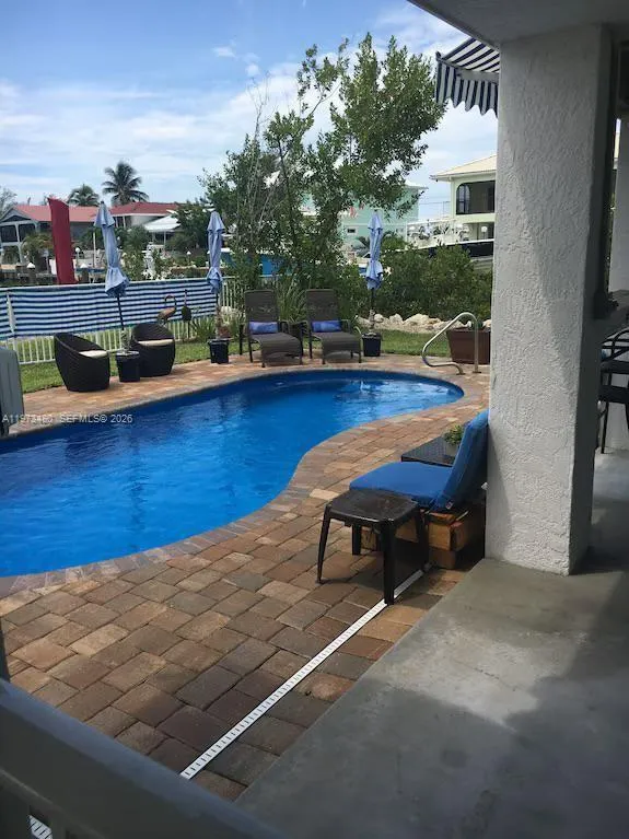 227 Sombrero Beach Rd, Marathon FL 33050