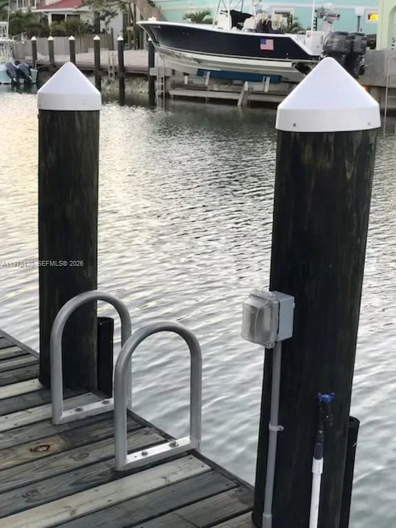 227 Sombrero Beach Rd, Marathon FL 33050