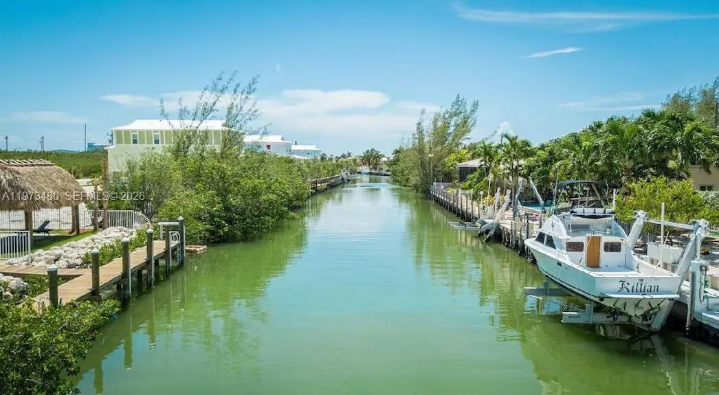 227 Sombrero Beach Rd, Marathon FL 33050