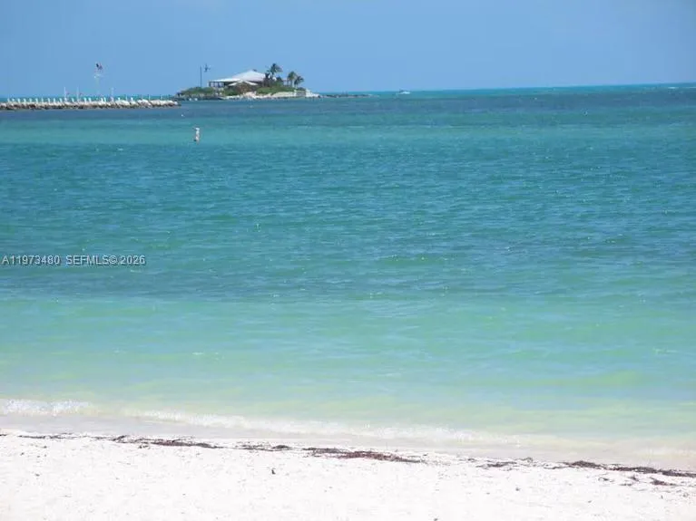 227 Sombrero Beach Rd, Marathon FL 33050