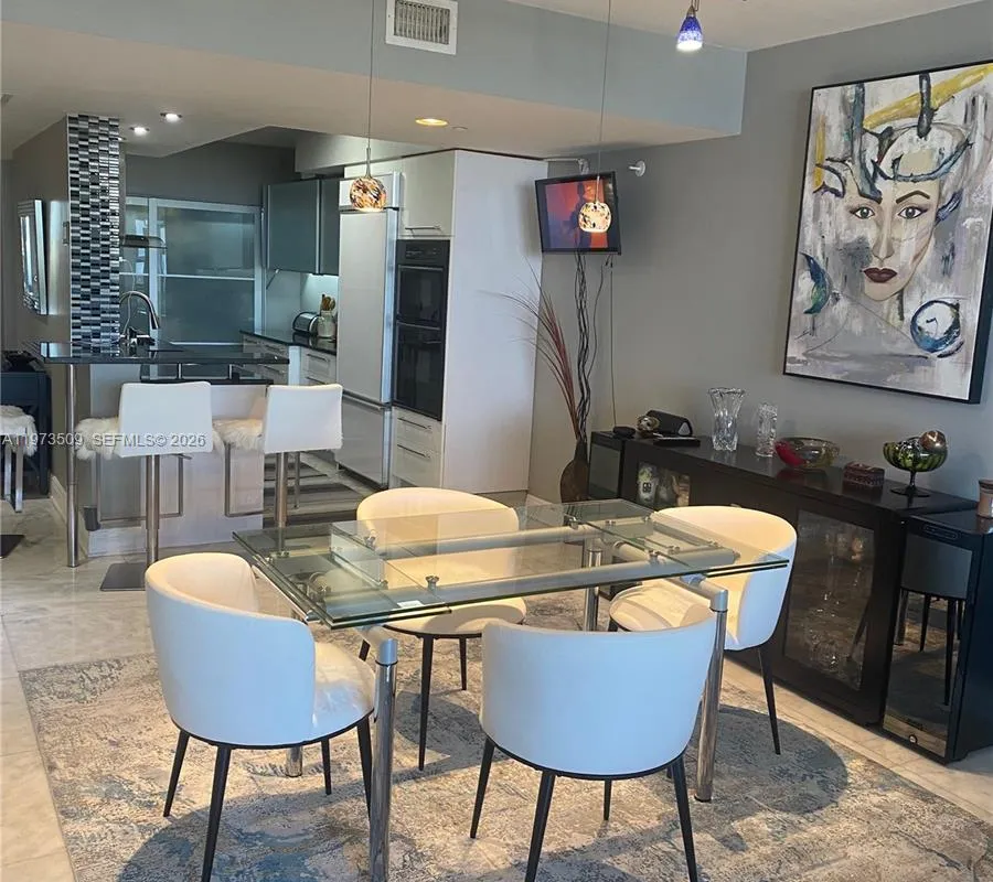 1800 Ocean Dr # 1408, Hallandale Beach FL 33009