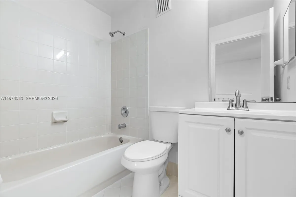 10320 SW 18th St, Miramar FL 33025