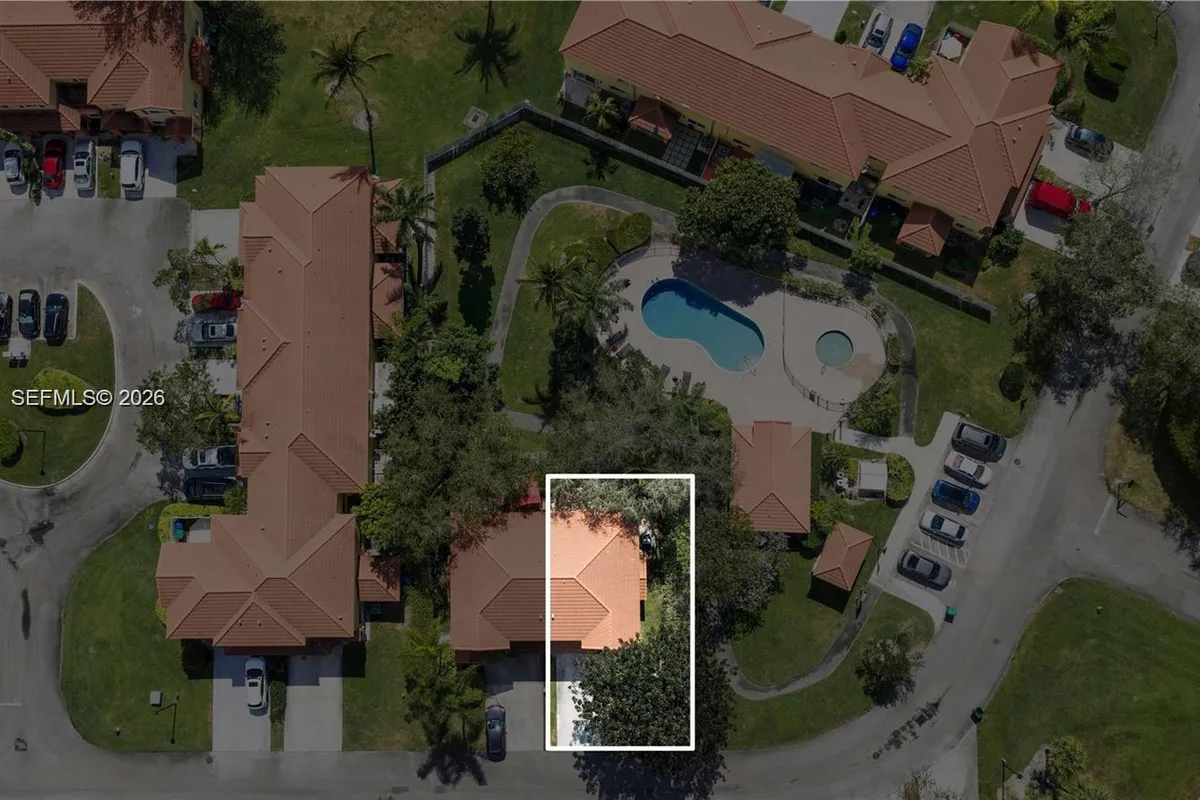 10320 SW 18th St, Miramar FL 33025