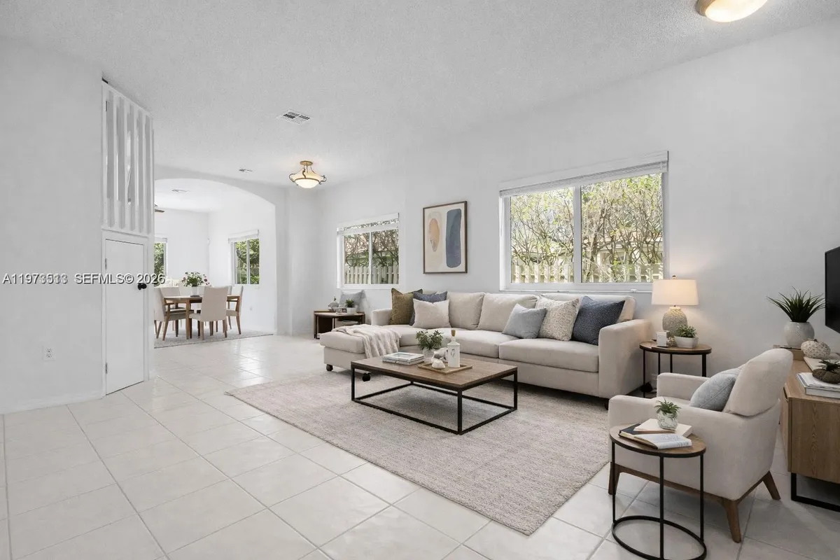 10320 SW 18th St, Miramar FL 33025