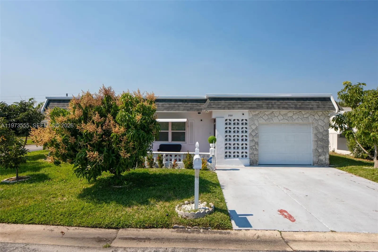 2 bedroom 2 bath for sale at 995 NW 74th Ave, Margate FL 33063