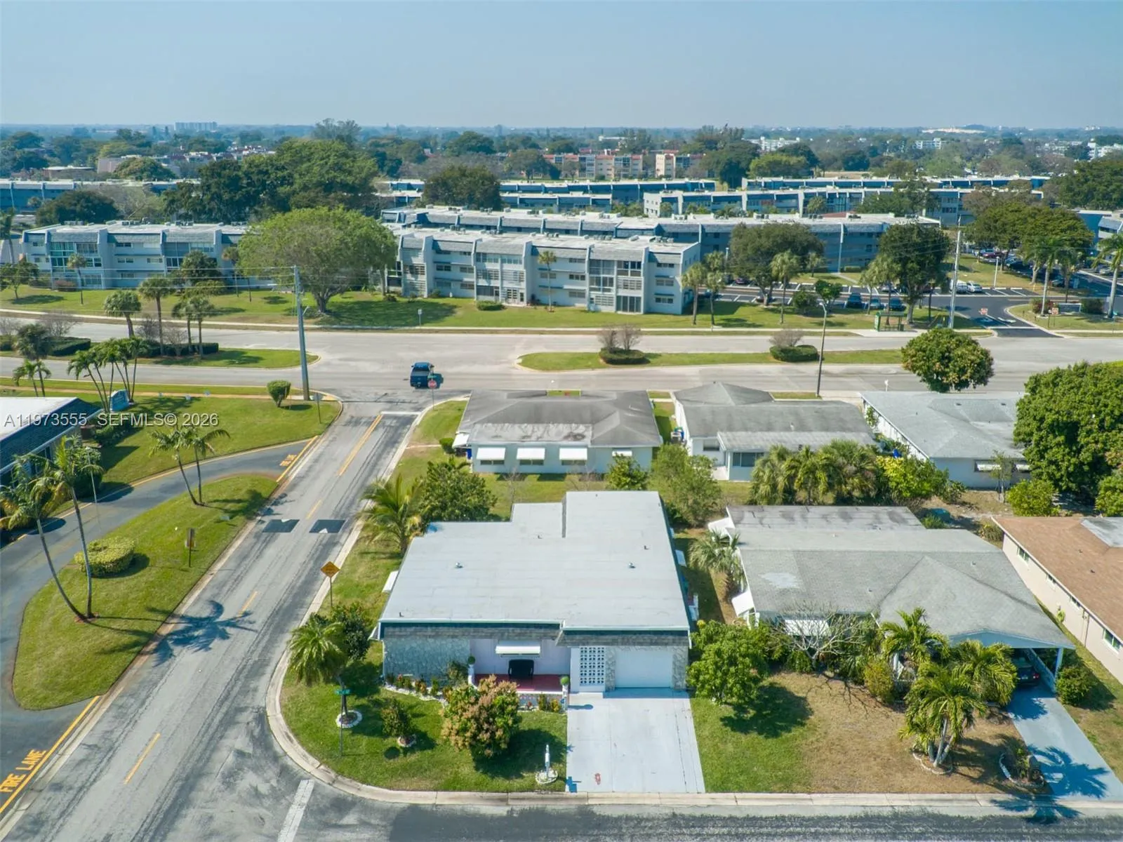 995 NW 74th Ave, Margate FL 33063