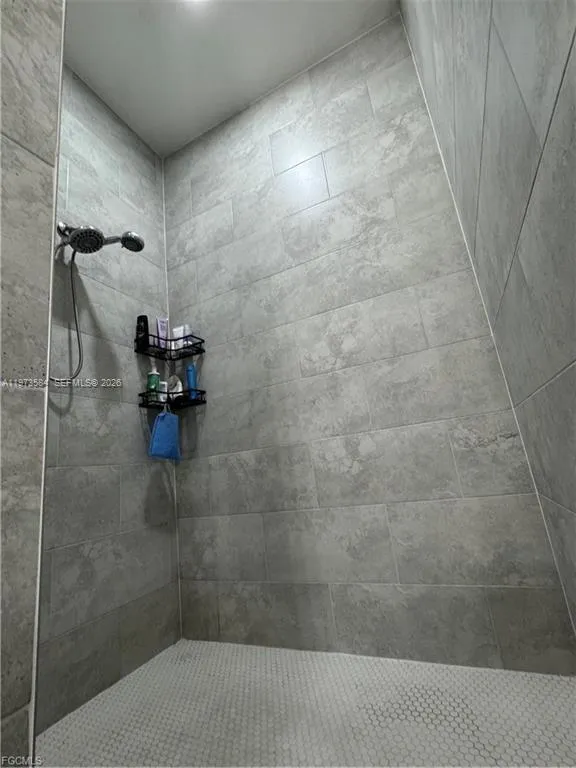 1818 Inwood RD, La Belle FL 33935