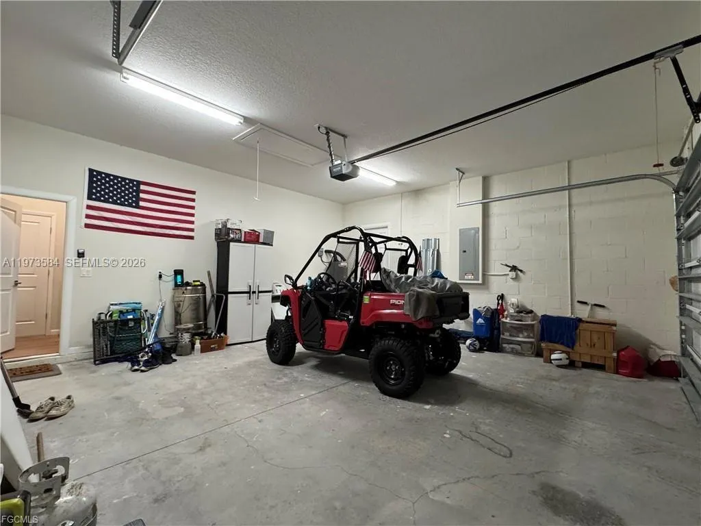 1818 Inwood RD, La Belle FL 33935