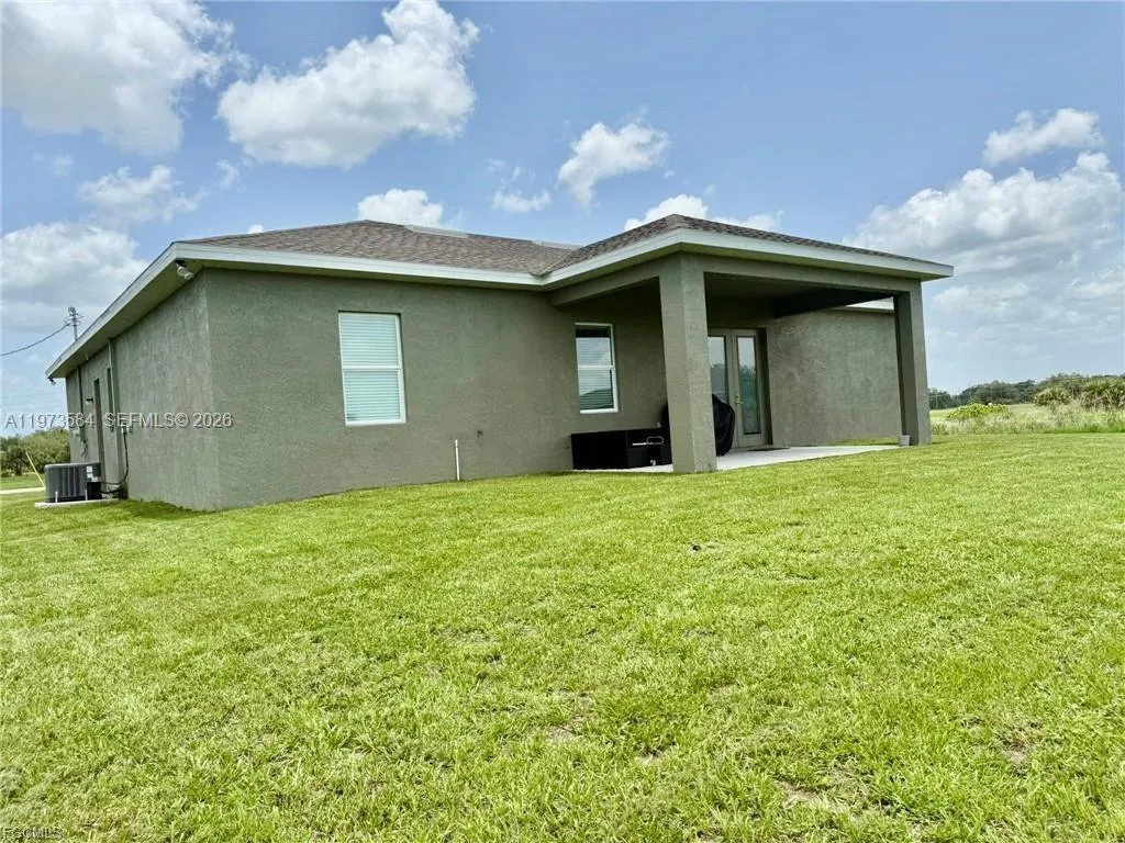 1818 Inwood RD, La Belle FL 33935