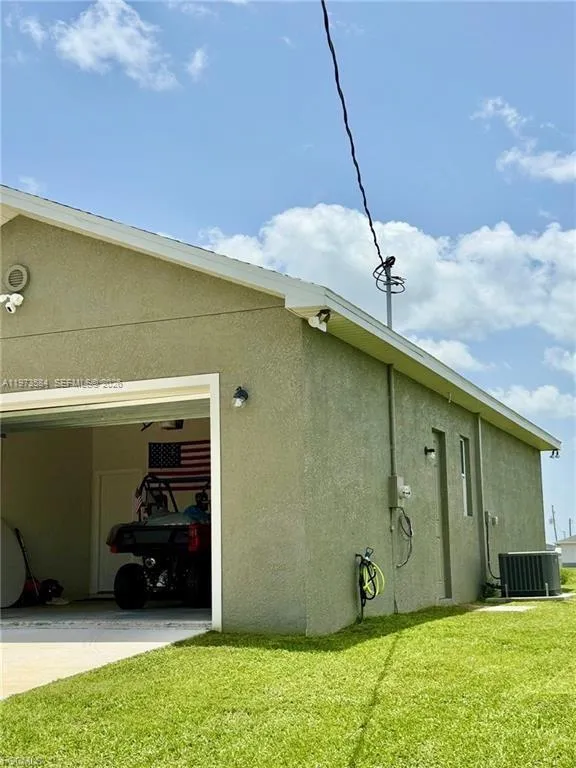 1818 Inwood RD, La Belle FL 33935