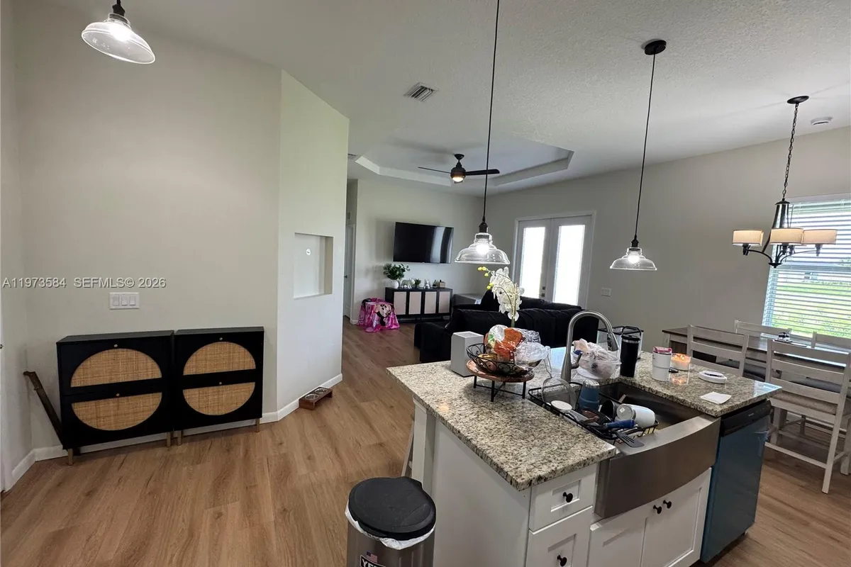 1818 Inwood RD, La Belle FL 33935