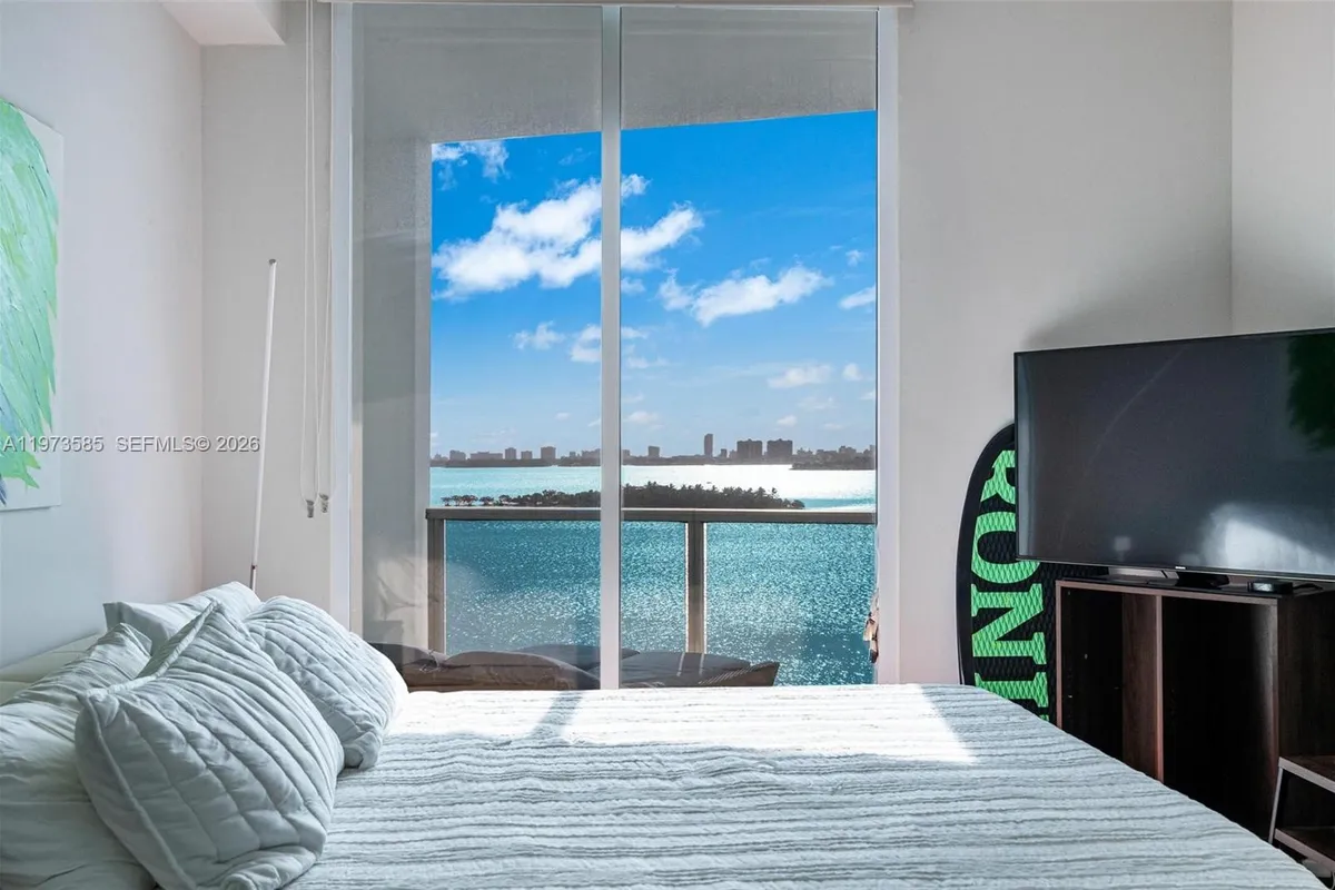 725 NE 22nd St # 10A, Miami FL 33137