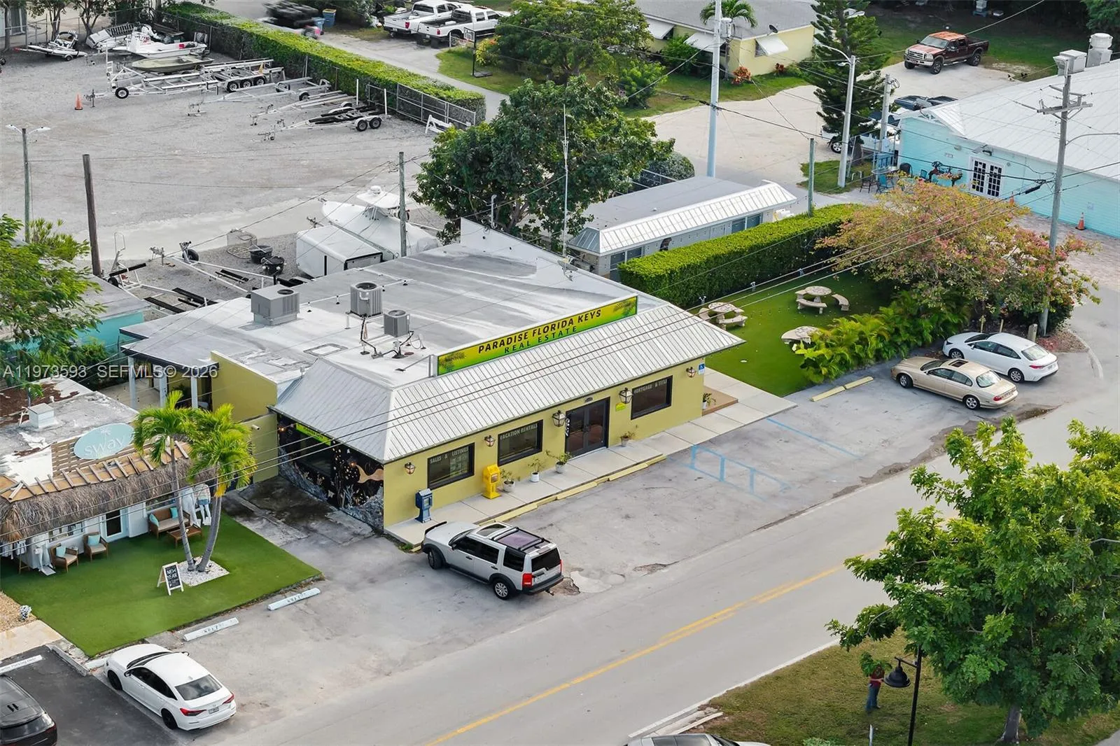 105 PALM AVE., Islamorada FL 33036